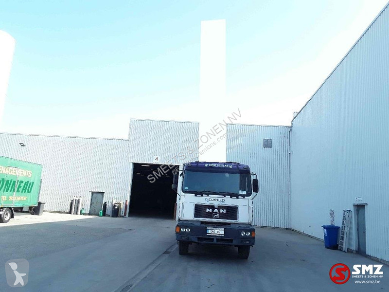 Camion MAN 6x4 lames