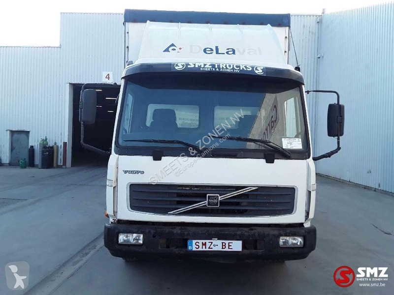 Camion Volvo FL6 lames-steel