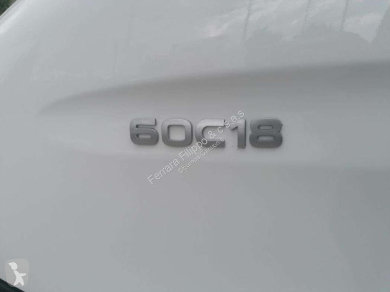 Грузовик Iveco 60C18
