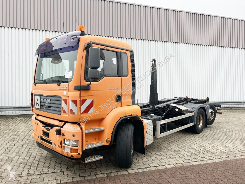 Kamion MAN TGA 26.350 6x2-2 BL TGA 26.350/400...