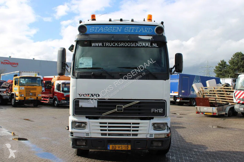 Camion Volvo 12420 + Euro 2 + 6x2 + Manual