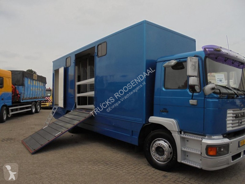 Kamion MAN 12 .2 + MANUAL