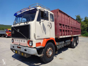 Camion benne Volvo