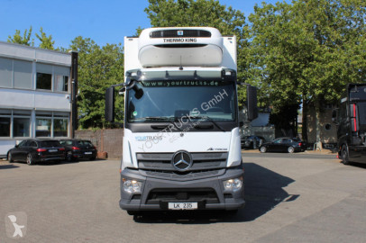 Камион хладилно Mercedes