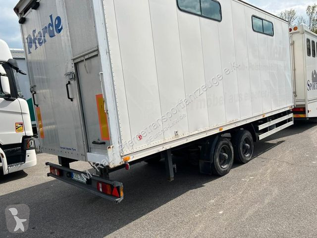 Kamion Scania ferdetransporter