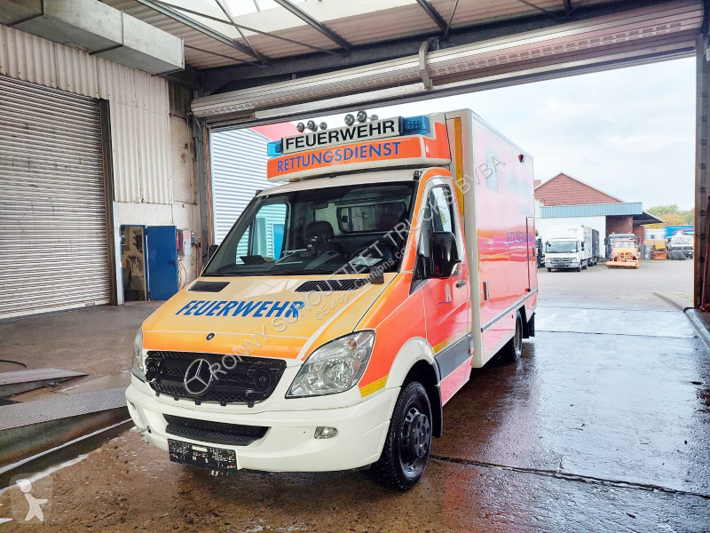 Véhicule utilitaire Mercedes Sprinter 516 CDI...
