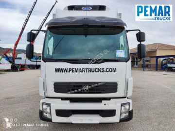 Camion frigo Volvo
