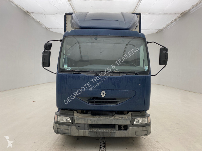 Kamion Renault 220 DCi