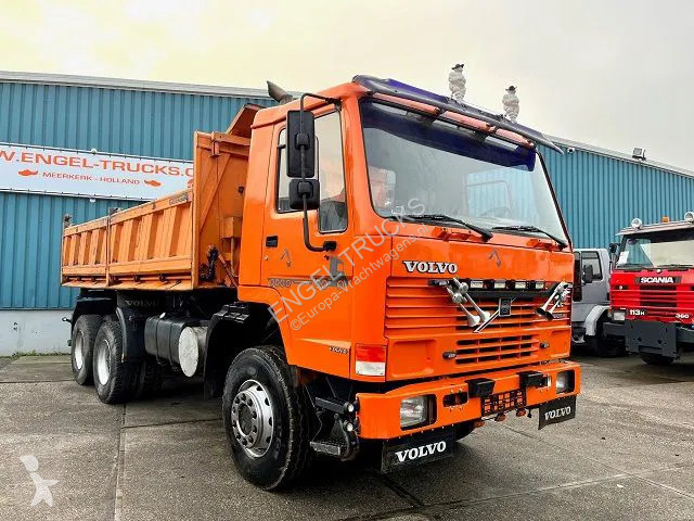 Camion Volvo 12380 6x6 FULL STEEL SUSPENSION...