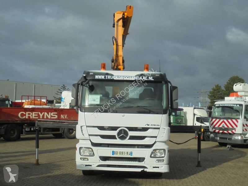 Camion Mercedes 1846 + Euro 5 + EFFER 250 Crane...