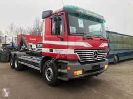 /32/2/8236110-lkw-mercedes-abrollkipper_th.jpg