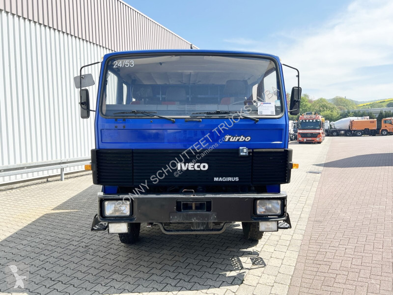 Vrachtwagen  90-16 AW 4x4 Doka 90-16 AW 4x4...