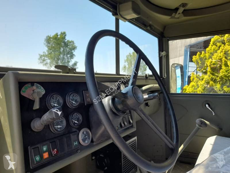 Camion Acmat