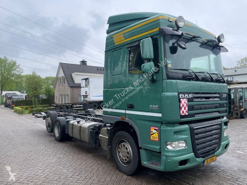 Camión DAF 410 EURO 5 / 6X2 / TAILLIFT