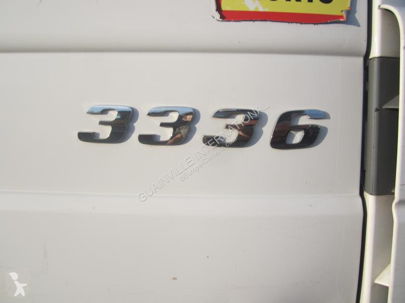 Camión Mercedes 3336