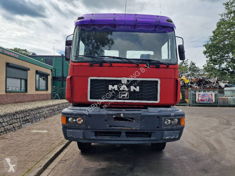 Kamion MAN VFK