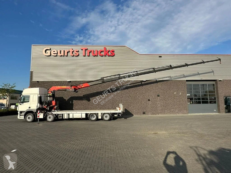 Camion DAF CF 450 8X2 OPRIJWAGEN/MACHINE...