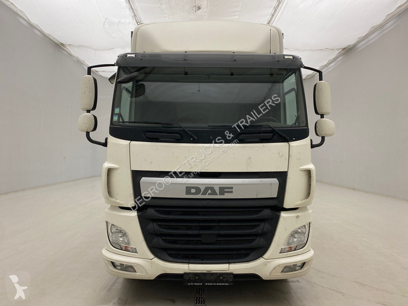 Camion DAF 310
