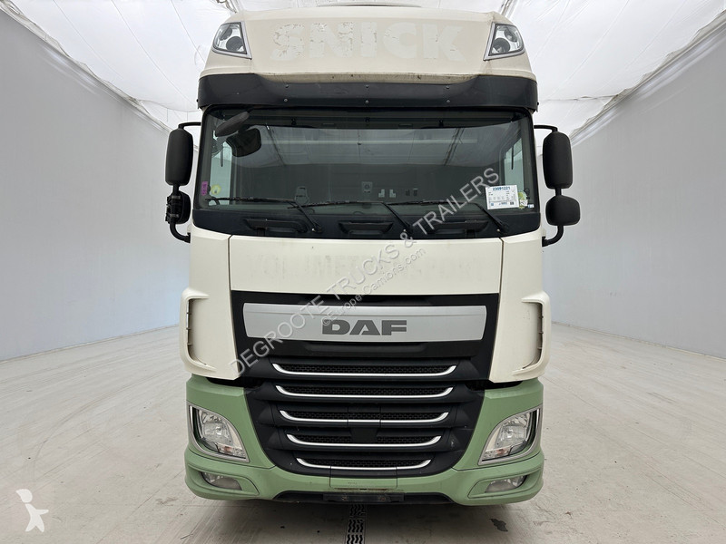 Camión remolque DAF Super Space Cab