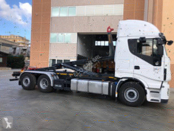 Camion polybenne Iveco