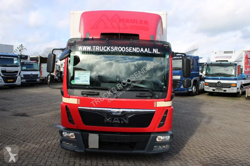 Kamion MAN 8.220 + MANUAL