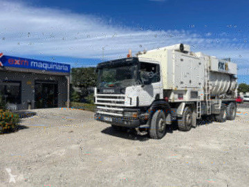 Camion aspirateur Scania