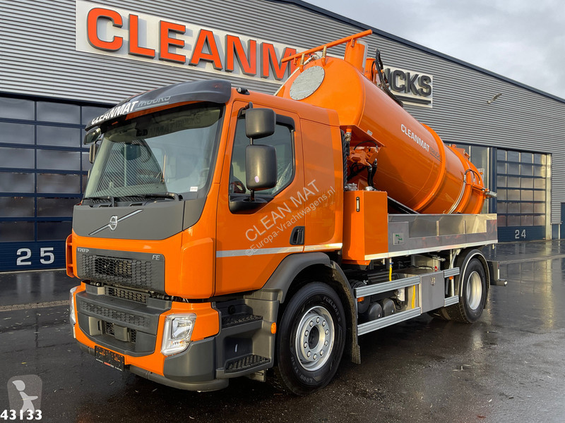 Camion Volvo 320 DHM 8m³ Kolkenzuiger