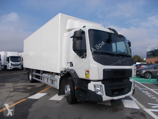Camion Volvo FE250