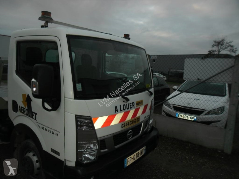Lastbil Nissan 35.15
