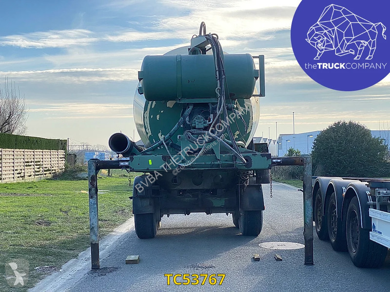 Vrachtwagen Acerbi