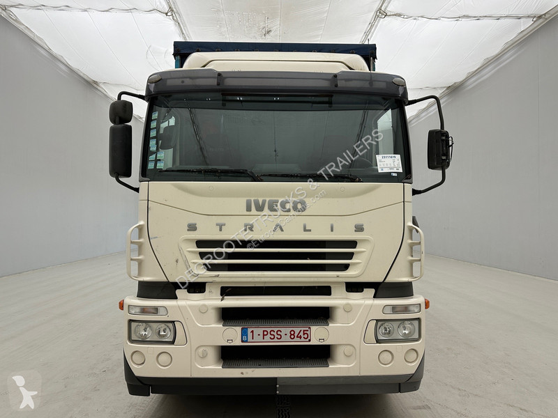 Camion Iveco 270 - 6x2
