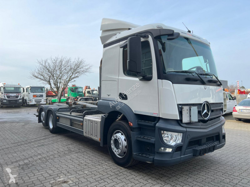 Kamion Mercedes Actros neu 2543 L 6x2...
