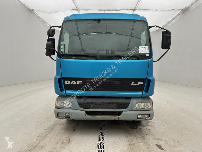 Camión DAF 12