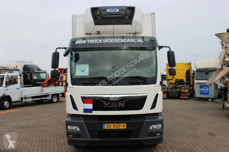 Kamion MAN 18.250 + EURO 6 + CARRIER + LIFT
