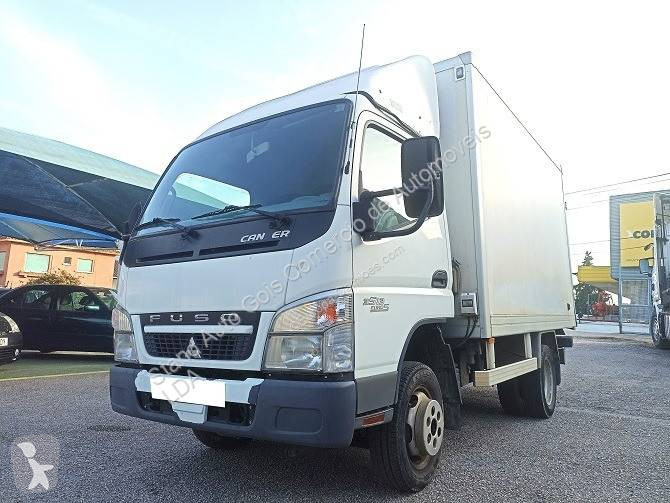 Camion Mitsubishi Fuso