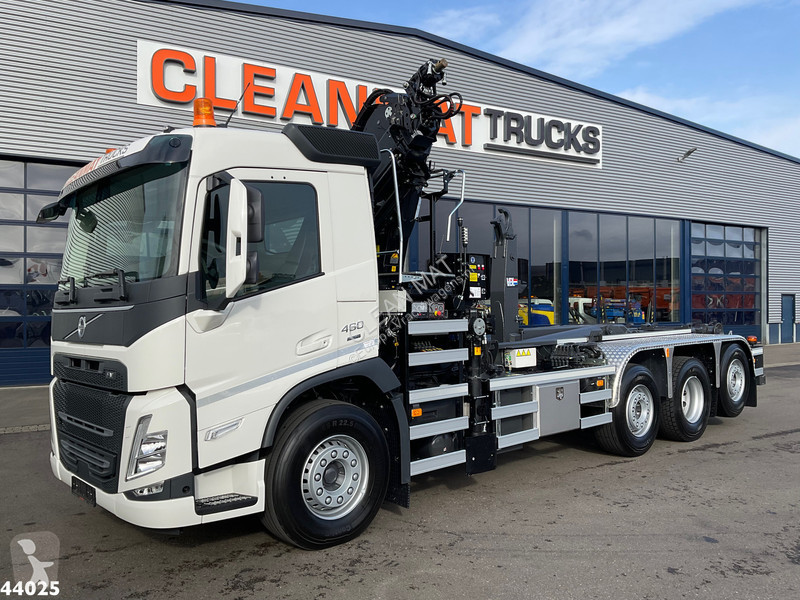Camion Volvo FM 8x2 Hiab 25 Tonmeter laadkraan