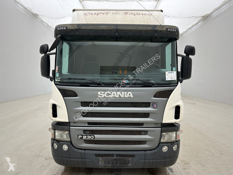 Camion Scania 230