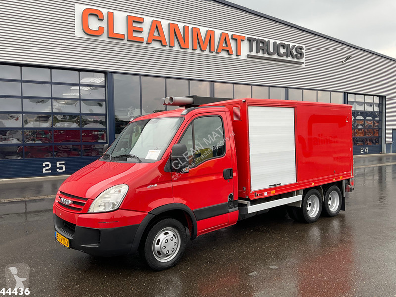 Camion Iveco 40C18 + Veldhuizen oplegger ROM...