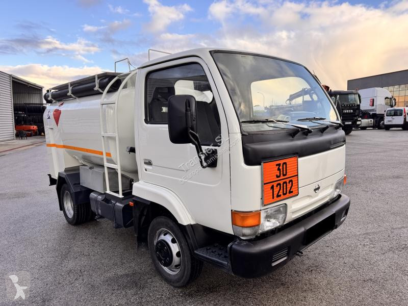 Camión Nissan E
