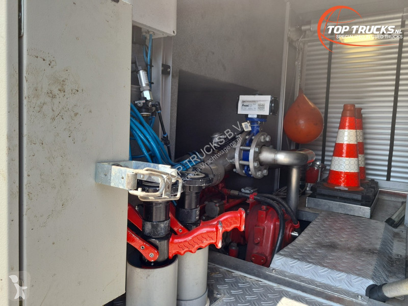 Camion MAN 26.400 6x6 - 14.000 ltr Brandweer,...