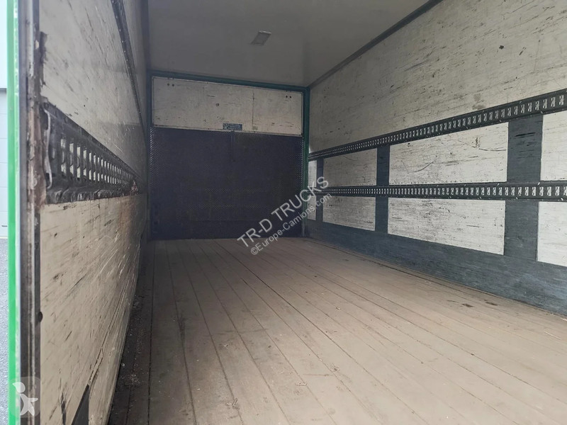 Camion DAF 45160 7,15M CASE + D'HOLLANDIA 1500KG