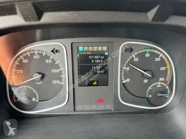 Kamion Mercedes 818K Euro6 manuell...
