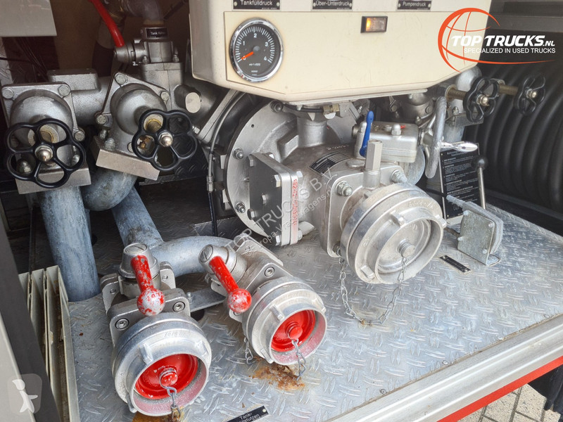 Kamion Mercedes 4x4 - 1.200 ltr...