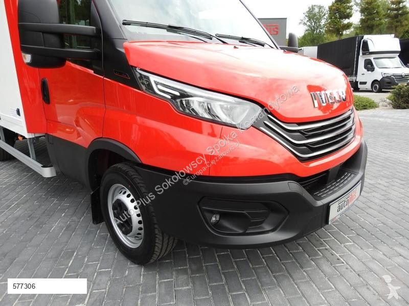 Kamion Iveco DAILY 35S18 NOWY KONTENER 10 PALET...