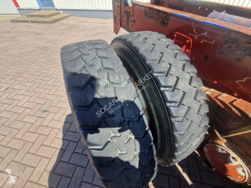 Kamion Renault R385 R357 6x4 chassis Full steel...