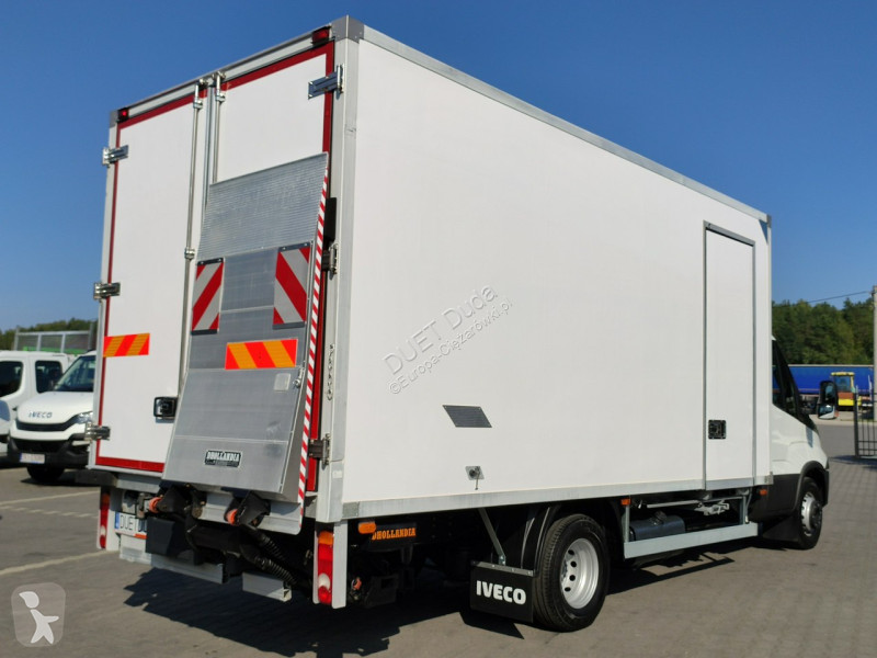 Camião Iveco 70C18 Mroźnia Ściana Grodziowa...