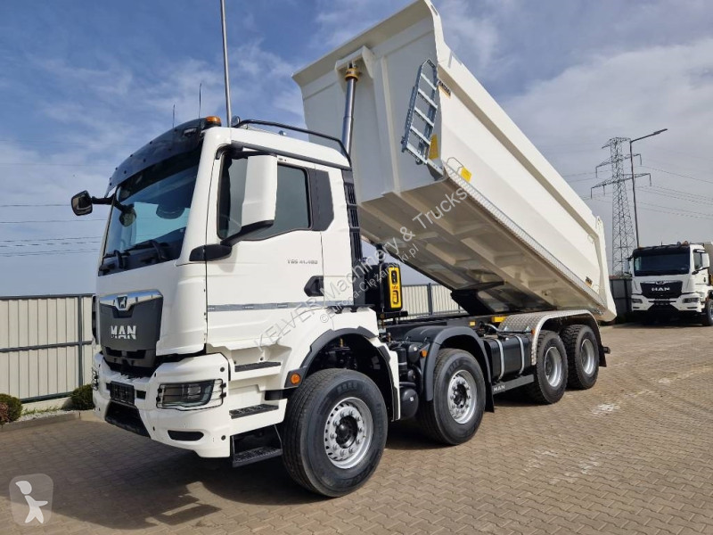Camion MAN TGS 8x4 kipper