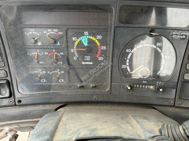 Camion Scania -360 6X4 EURO 2 HIAB 200 C-5 ALL...