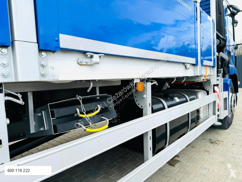 Kamion MAN MAN TGM 18.250 skrzyniowy z HDS /...