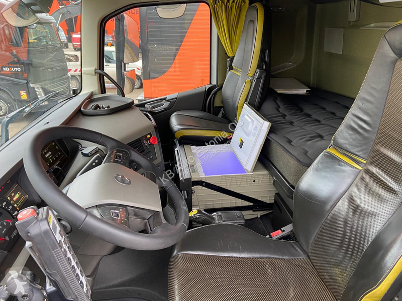 Camion Volvo 650 6x2 PK 18502 / PALFINGER T 20...